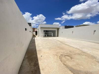 Casa para Venda, em Montes Claros, bairro Santa Rafaela, 3 dormitrios, 1 banheiro, 3 vagas